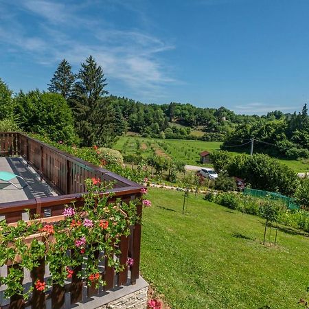 Holiday Home Mare Near River Карловац Экстерьер фото