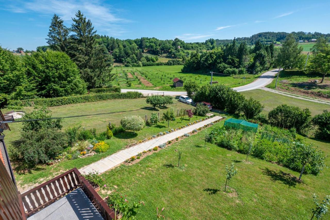 Holiday Home Mare Near River Карловац Экстерьер фото